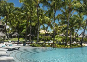 mauricius-hotel-belle-mare-plage-resort-131_ext_w_1.jpg