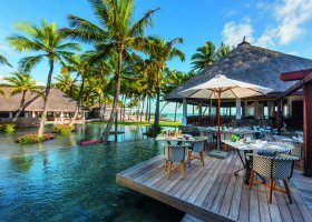 mauricius-hotel-constance-belle-mare-plage-resort-255_ext_w_1.jpg