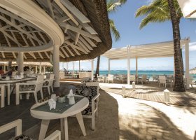 mauricius-hotel-constance-belle-mare-plage-resort-360_ext_w_1.jpg