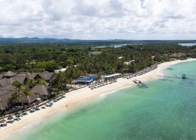mauricius-hotel-constance-belle-mare-plage-resort-442_ext_w_1.jpg