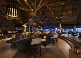 mauricius-hotel-constance-belle-mare-plage-resort-453_ext_w_1.jpg