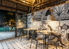 mauricius-hotel-lagoon-attitude-153_ext_w_2.jpg