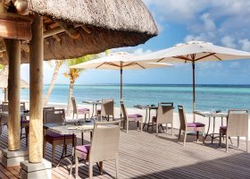 mauricius-hotel-lux-le-morne-096_ext_w_1.jpg