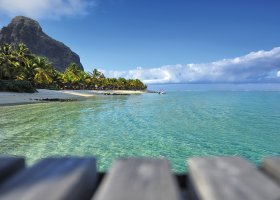 mauricius-hotel-paradis-beachcomber-444_ext_w_1.jpg