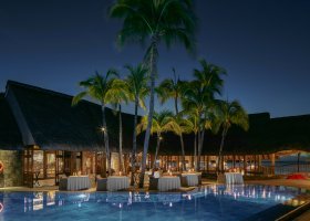 mauricius-hotel-royal-palm-beachcomber-167_ext_w_1.jpg