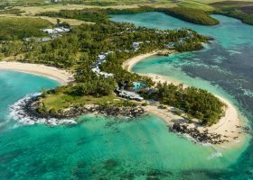 mauricius-hotel-shandrani-beachcomber-528_ext_w_1.jpeg