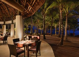 mauricius-hotel-sofitel-so-mauritius-110_ext_w_1.jpg