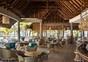 mauricius-hotel-trou-aux-biches-beachcomber-174_ext_w_1.jpg